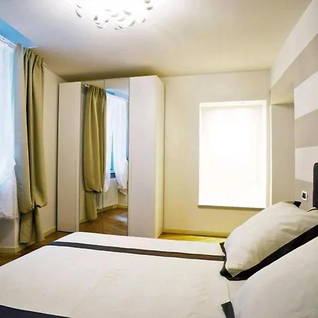 Ventuno - Modern - Country & Appartement *